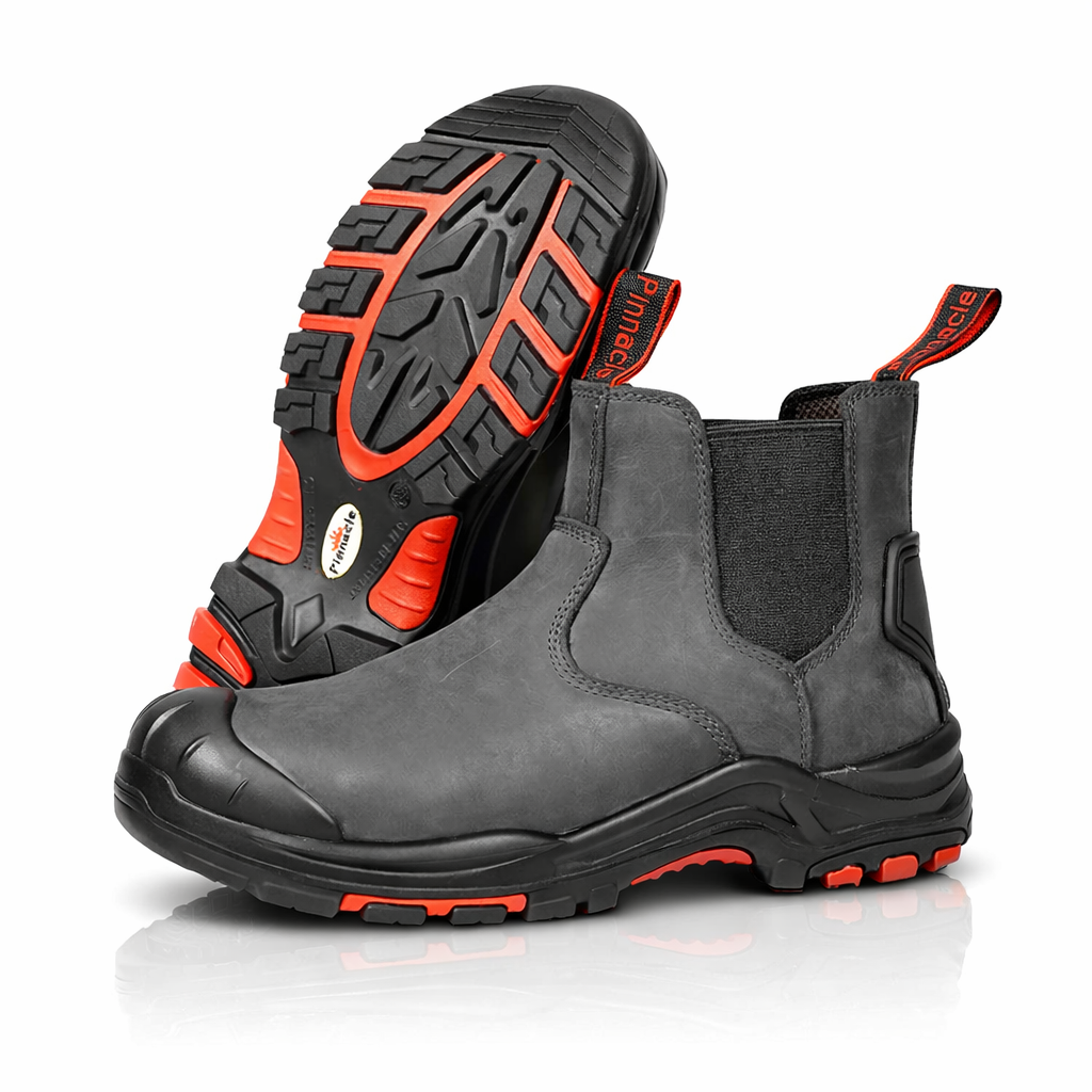 Pinnacle Sobrie premium safety boot in black